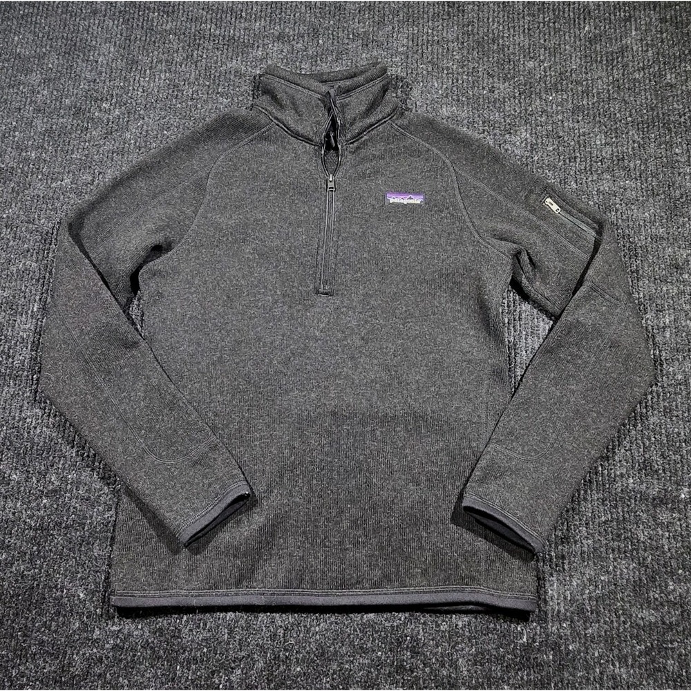 Patagonia Sweater 1/2 Zip Womens Small Gray Pullover Sweatshirt Hiking Casual